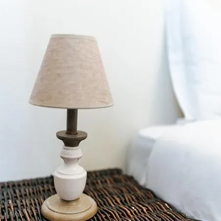 Гостьовий будинок Double Bed Av Da Republic Лісабон