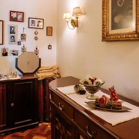 Double Bed Av Da Republic * Лісабон